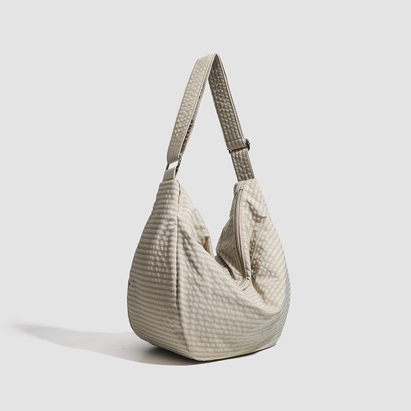 Pufflora กระเป๋าสะพายข้าง รุ่น Active Tote Bag กระเป๋าโท้ท Tote bag สายปรับระดับได้ ใส่ของได้เยอะ
